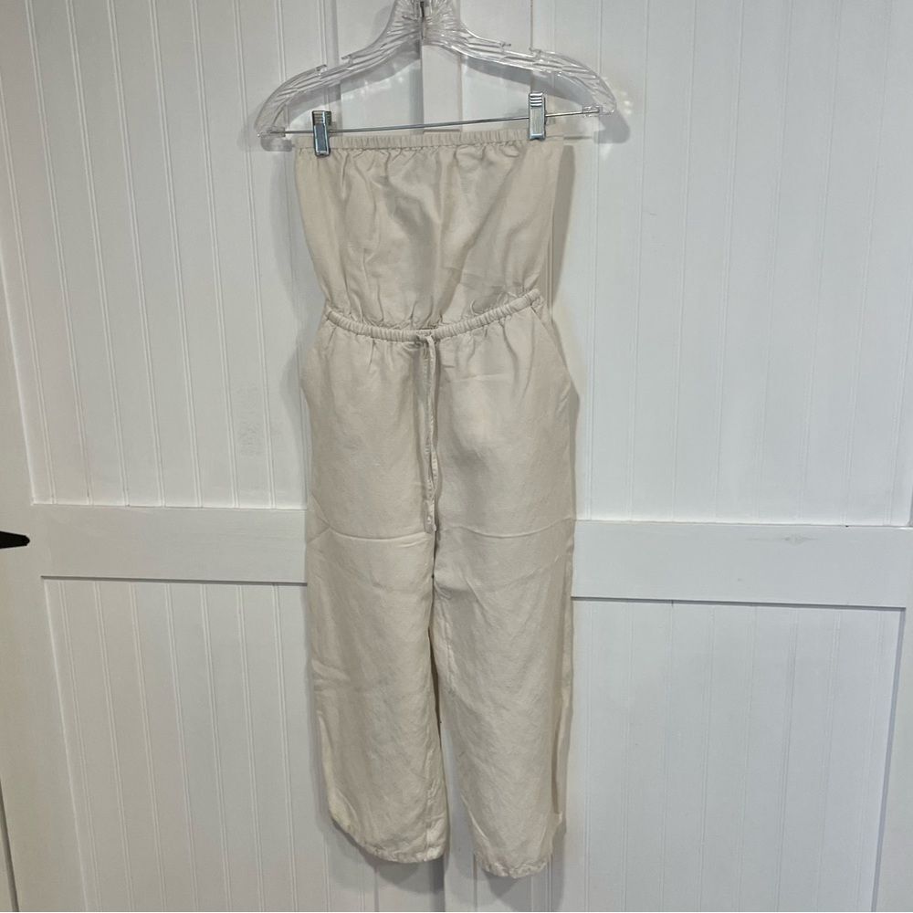 Express cream strapless pantsuit size XXS petite